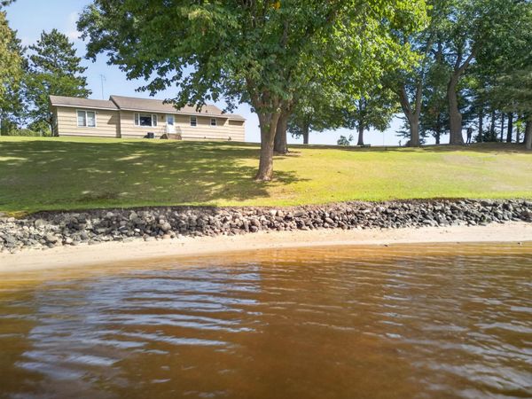 2513 E Grenquist Lake Lane, Cumberland, WI 54829