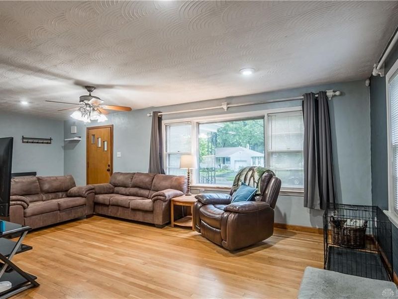 310 Wolf Avenue, Englewood, OH 45322 Photo 4