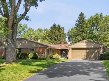 581 Lewisham Avenue, Washington TWP, OH 45429
