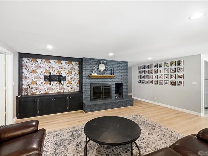 581 Lewisham Avenue, Washington Township, OH 45429 Photo 16