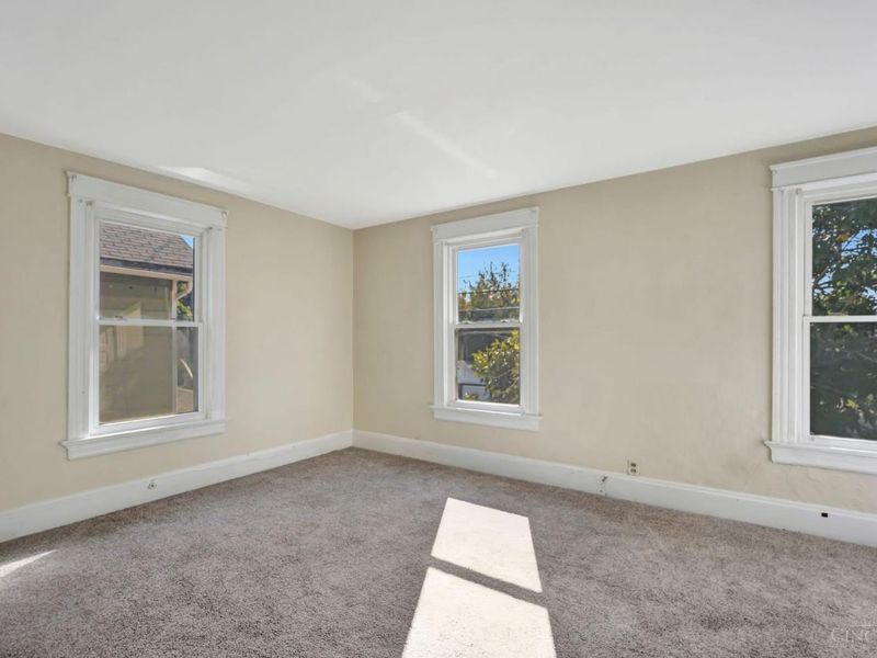 111 S Edgewood Avenue, Hamilton, OH 45013 Photo 9