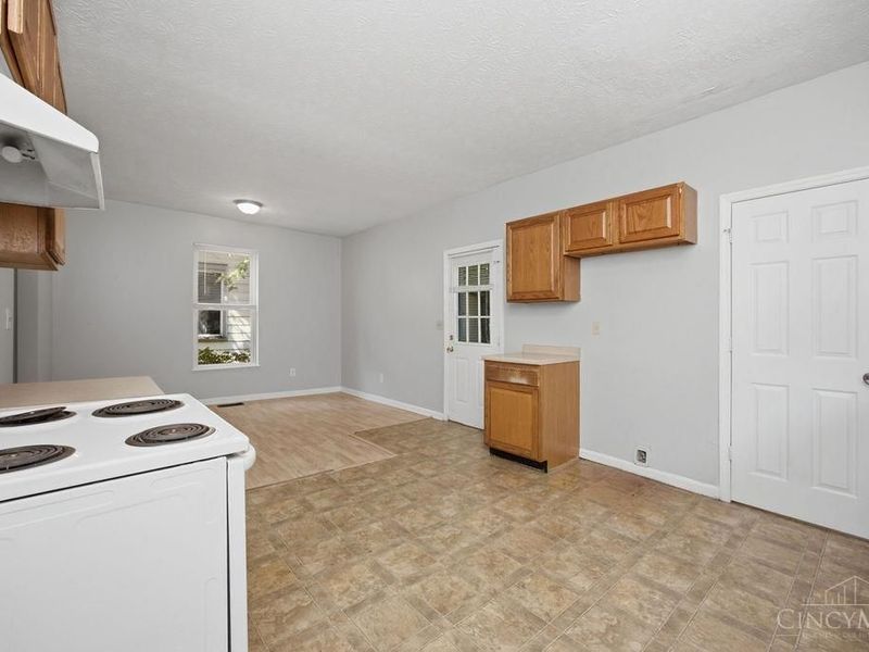 1915 Woodlawn Avenue, Middletown, OH 45044 Photo 16
