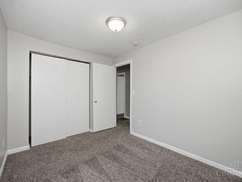 1915 Woodlawn Avenue, Middletown, OH 45044 Photo 26