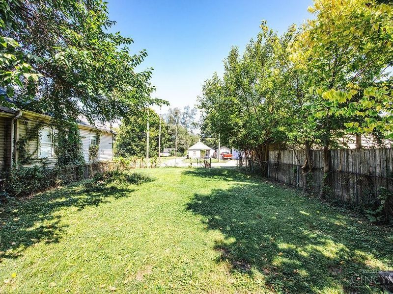 1915 Woodlawn Avenue, Middletown, OH 45044 Photo 31