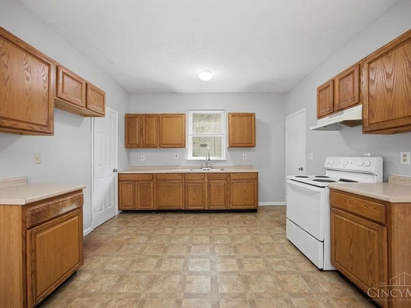1915 Woodlawn Avenue, Middletown, OH 45044 Photo 9