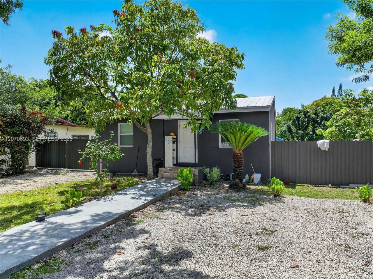 1238 Old Dixie Hwy , Homestead, FL 33030 Photo