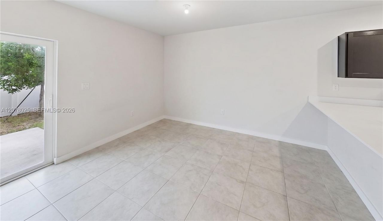 389 NW 10th Ct , Florida City, FL 33034 Photo