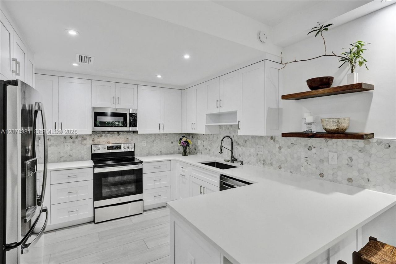 2420 Brickell Ave, Unit 108B, Miami, FL 33129 Photo