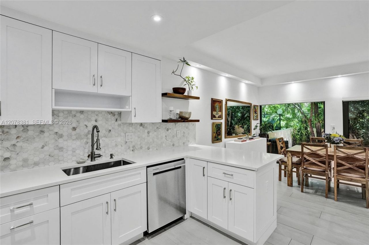 2420 Brickell Ave, Unit 108B, Miami, FL 33129 Photo