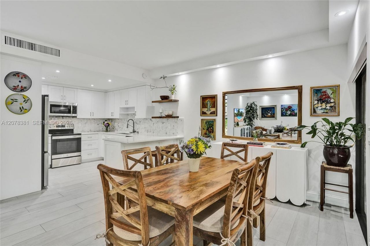 2420 Brickell Ave, Unit 108B, Miami, FL 33129 Photo