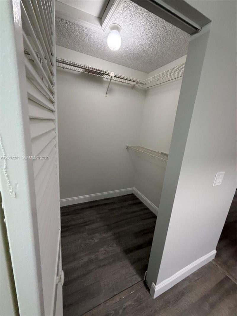 1246 NW 125th Ter, Sunrise, FL 33323 Photo