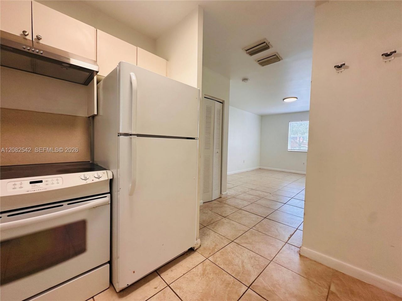 573 NE 82nd St , Unit 6, Miami, FL 33138 Photo