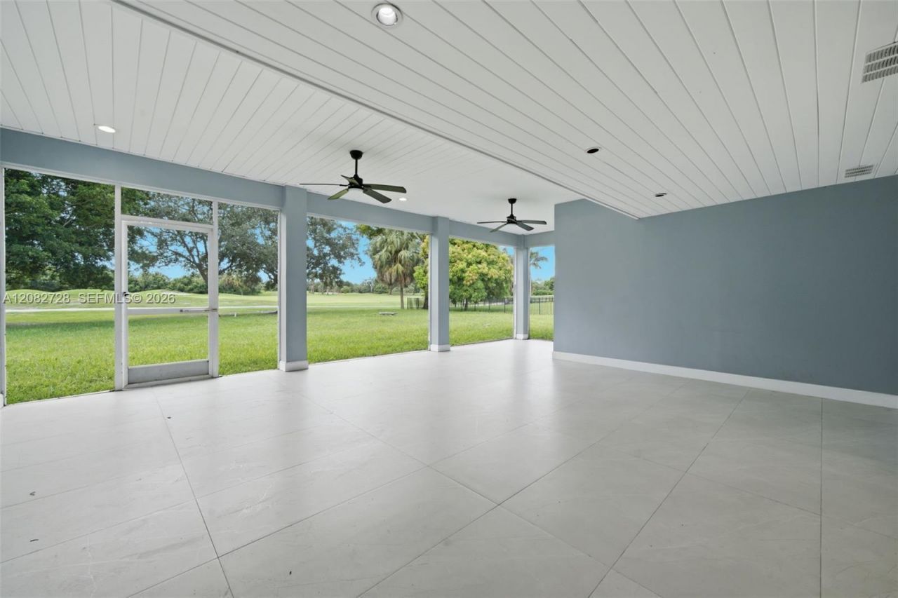6700 E Tropical Way, Plantation, FL 33317 Photo