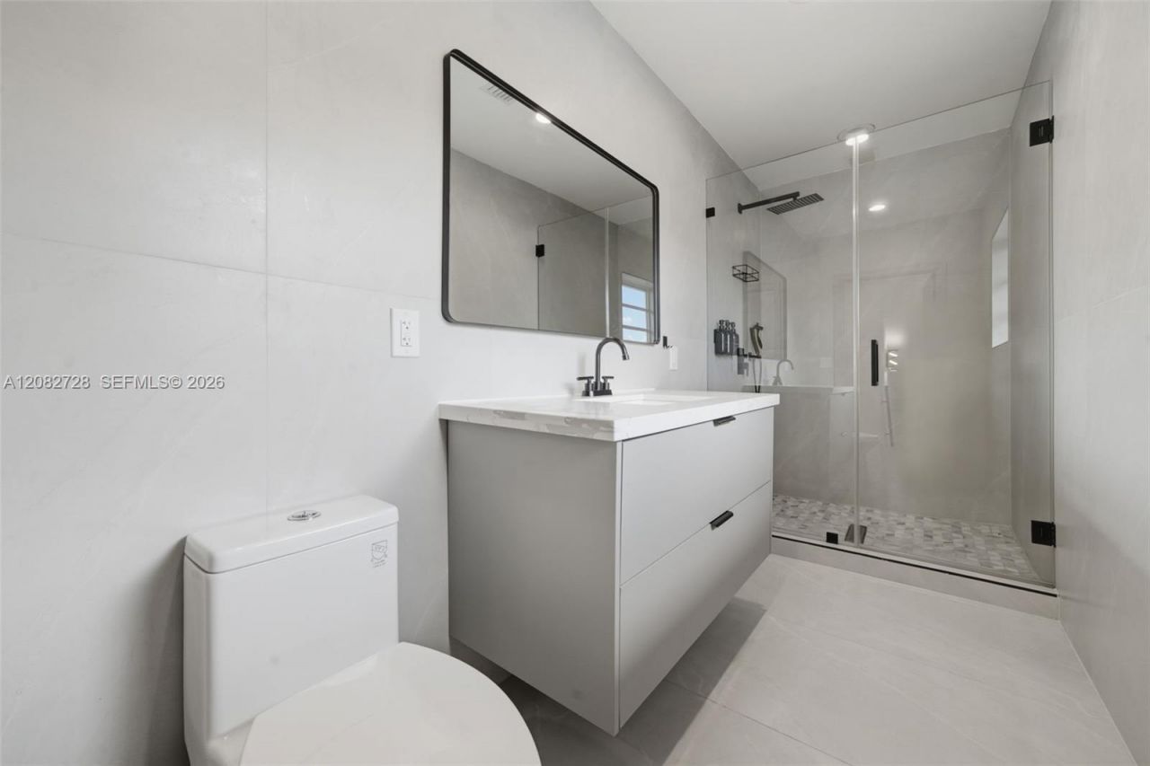 6700 E Tropical Way, Plantation, FL 33317 Photo