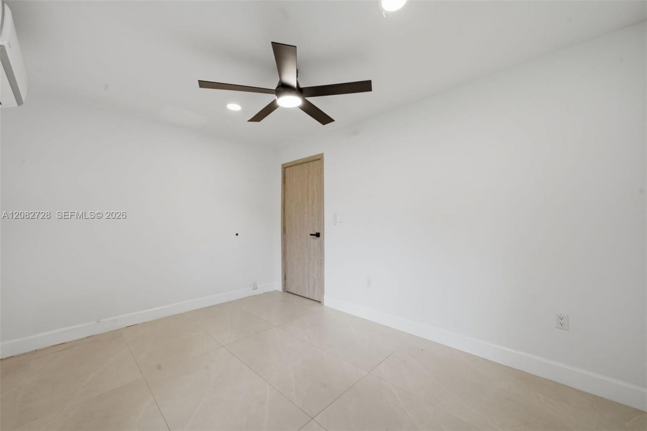 6700 E Tropical Way, Plantation, FL 33317 Photo