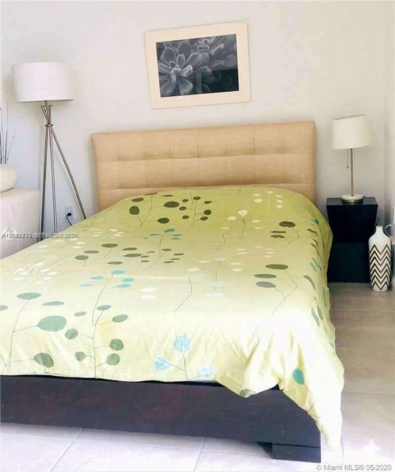 800 West Ave, Unit 505, Miami Beach, FL 33139 Photo