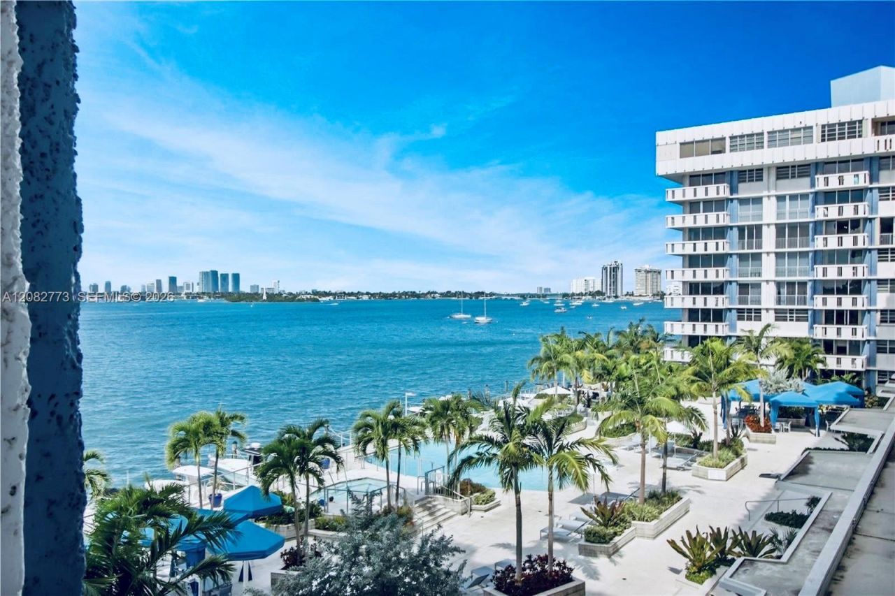 800 West Ave, Unit 505, Miami Beach, FL 33139 Photo