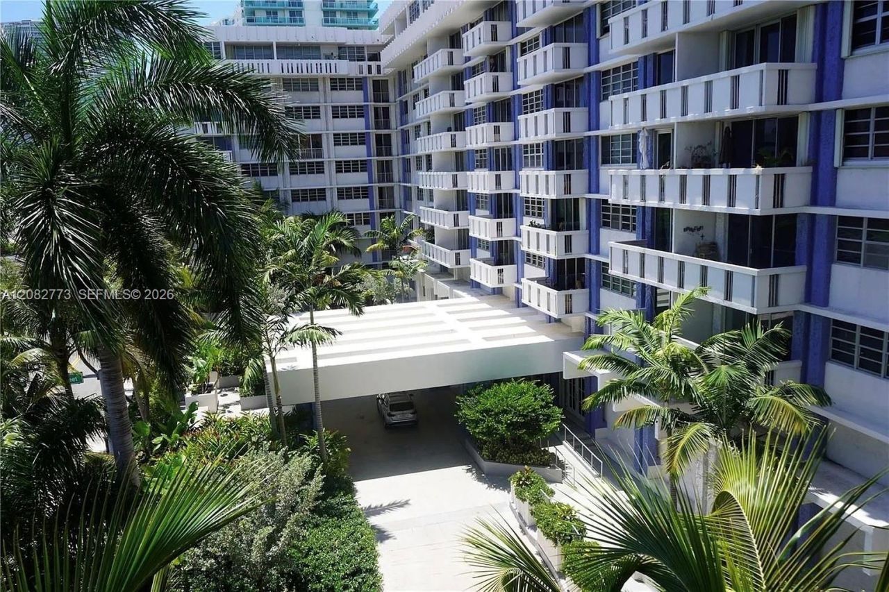 800 West Ave, Unit 505, Miami Beach, FL 33139 Photo