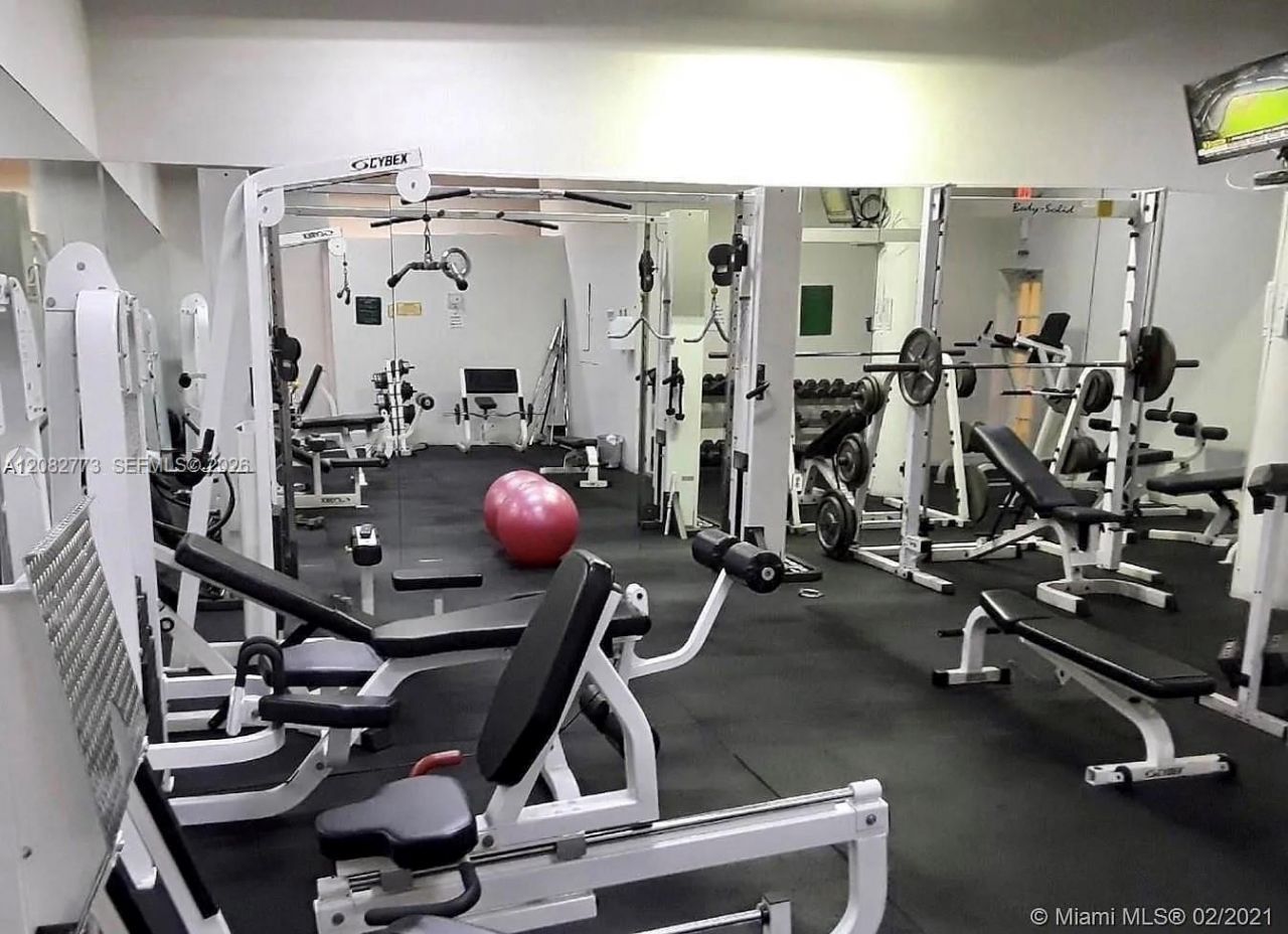 800 West Ave, Unit 505, Miami Beach, FL 33139 Photo