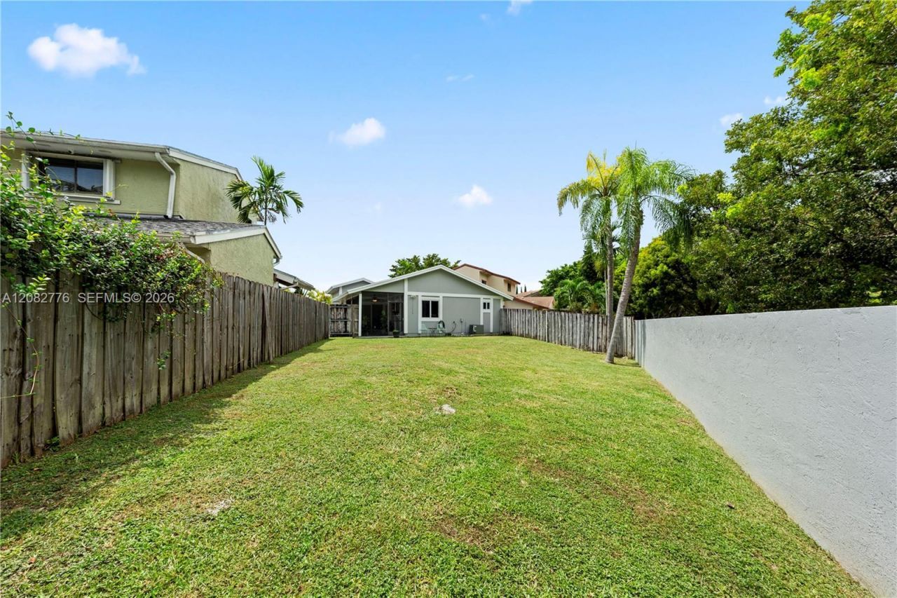 21715 SW 99th Ct, Cutler Bay, FL 33190 Photo