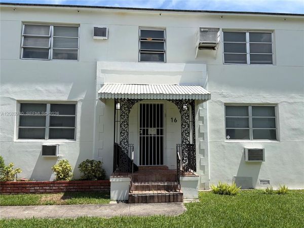 16 Santillane Ave , Unit 4, Coral Gables, FL 33134