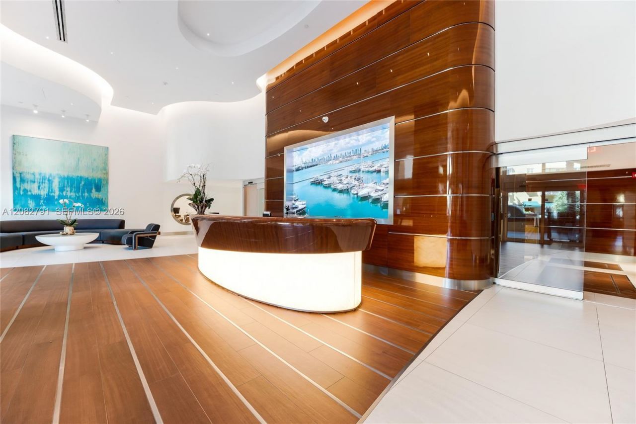 90 Alton Rd , Unit 2703, Miami Beach, FL 33139 Photo
