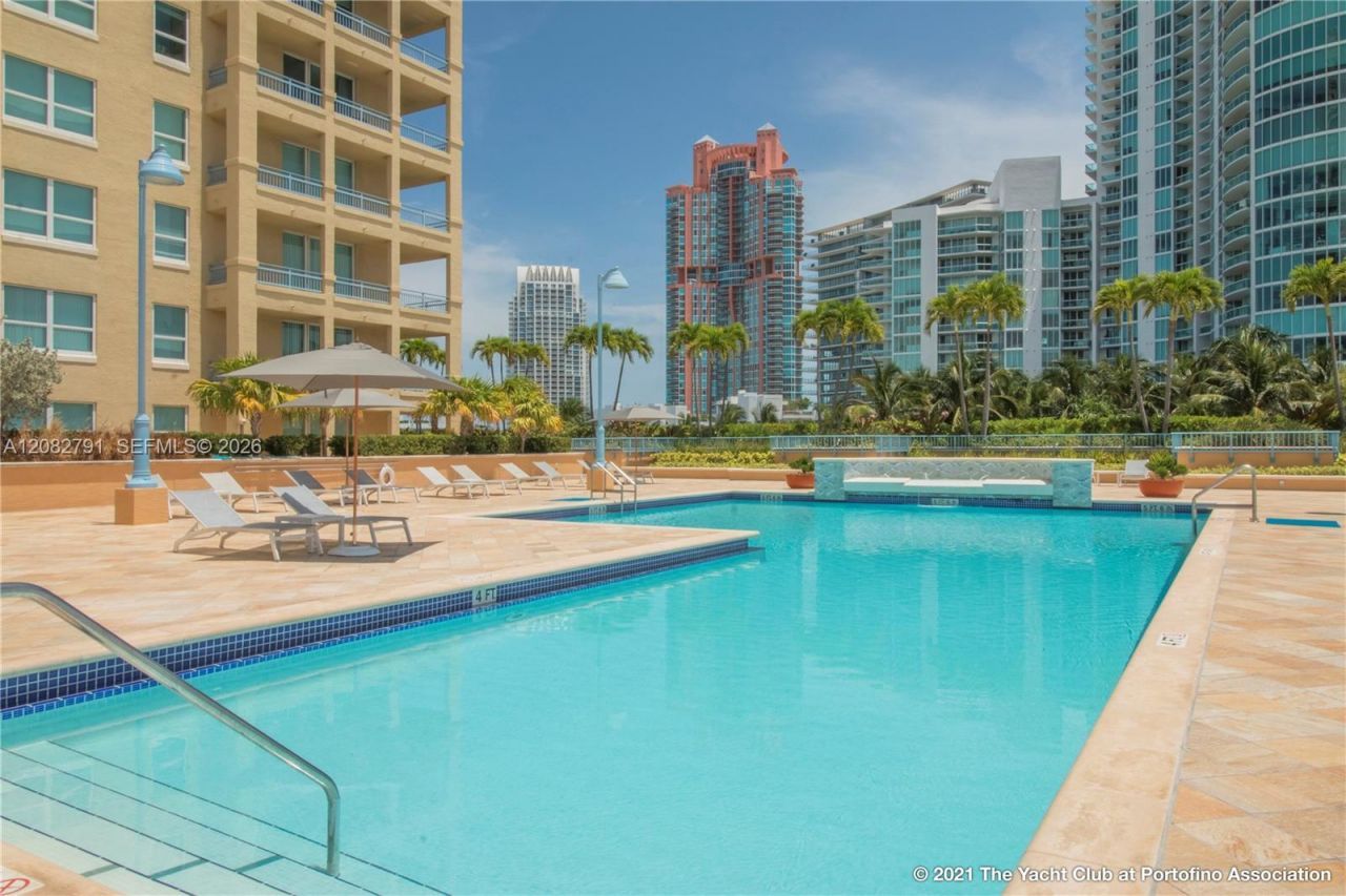 90 Alton Rd , Unit 2703, Miami Beach, FL 33139 Photo