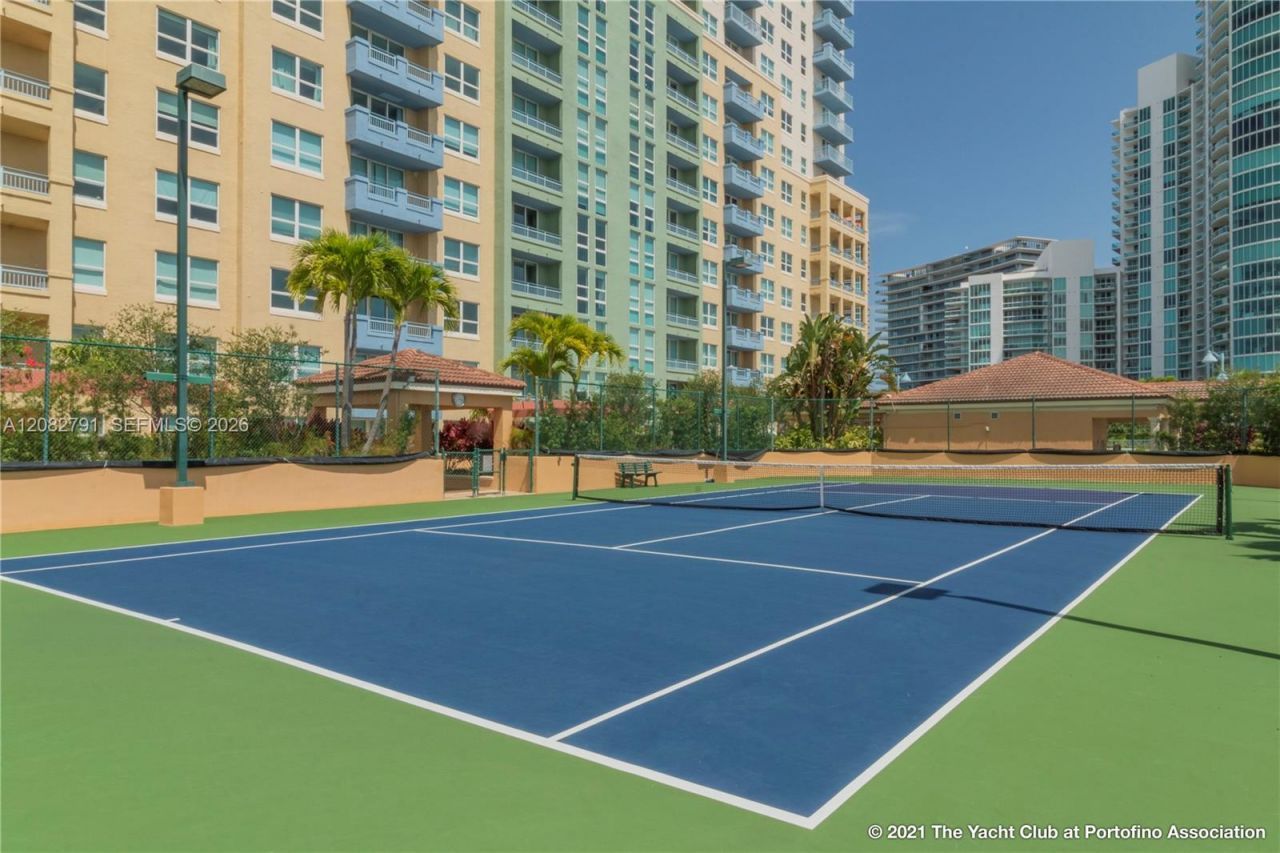 90 Alton Rd , Unit 2703, Miami Beach, FL 33139 Photo