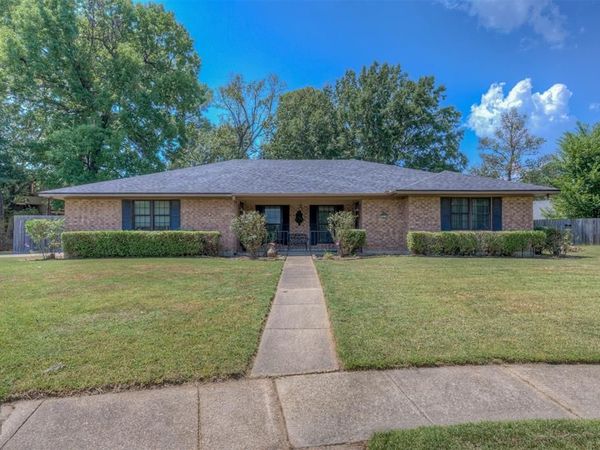 1814 Old Oaks Street, Shreveport, LA 71119