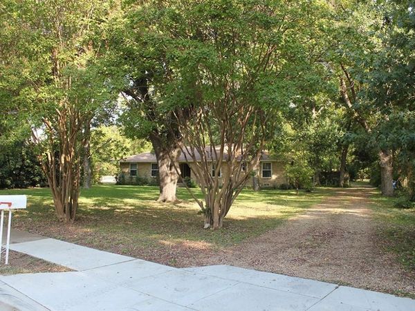 8473 Stults Road, Dallas, TX 75243