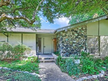 7149 Blairview Drive, Dallas, TX 75230