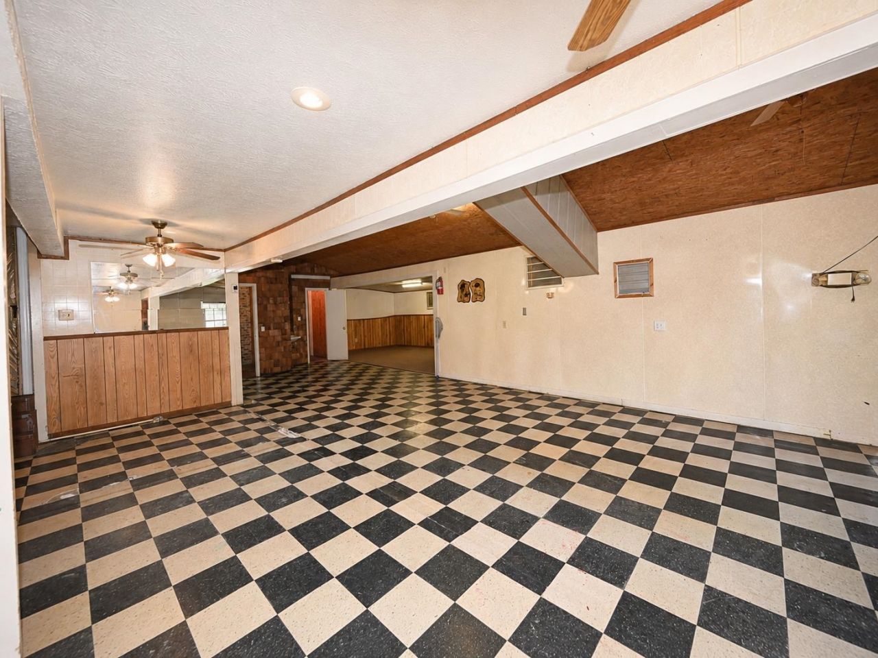 1530 Highway 646  Photo 31