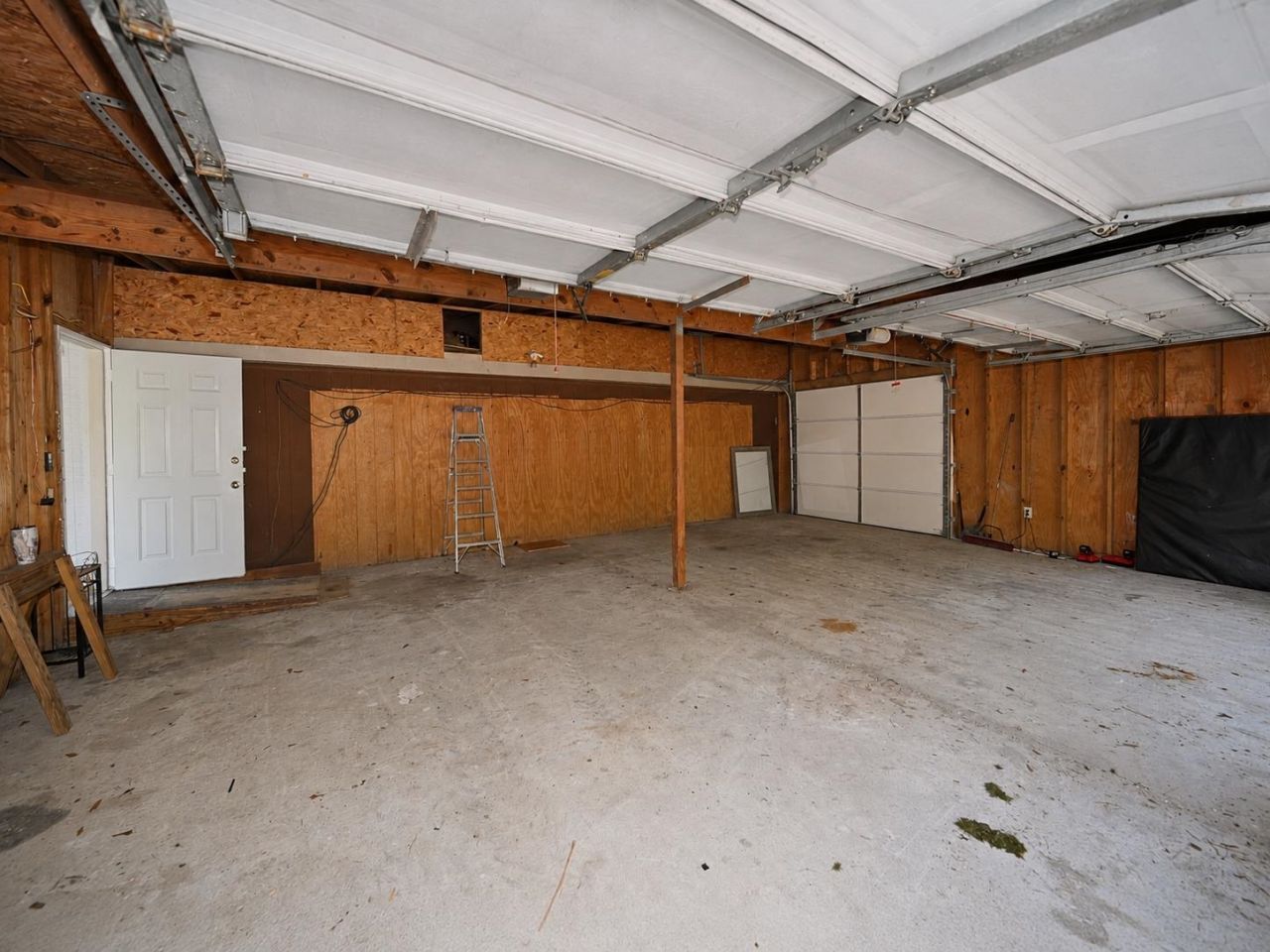 1530 Highway 646  Photo 40