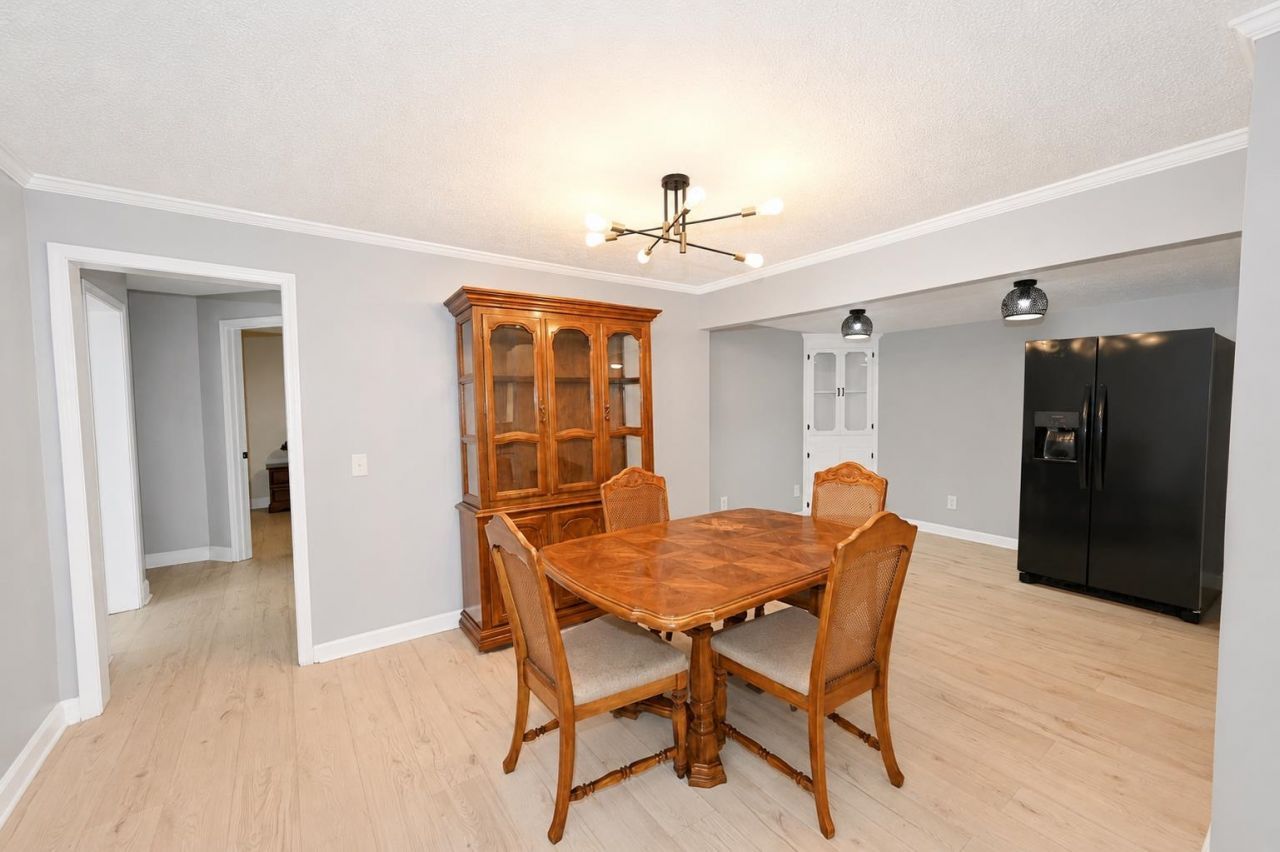 1530 Highway 646  Photo 8