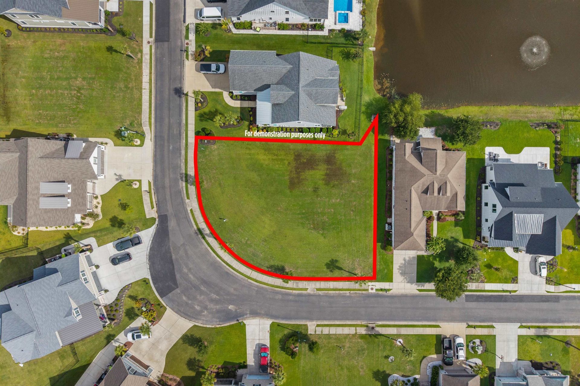 421 Plantation Oaks Dr.  Photo 1