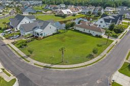 421 Plantation Oaks Dr.  photo 4