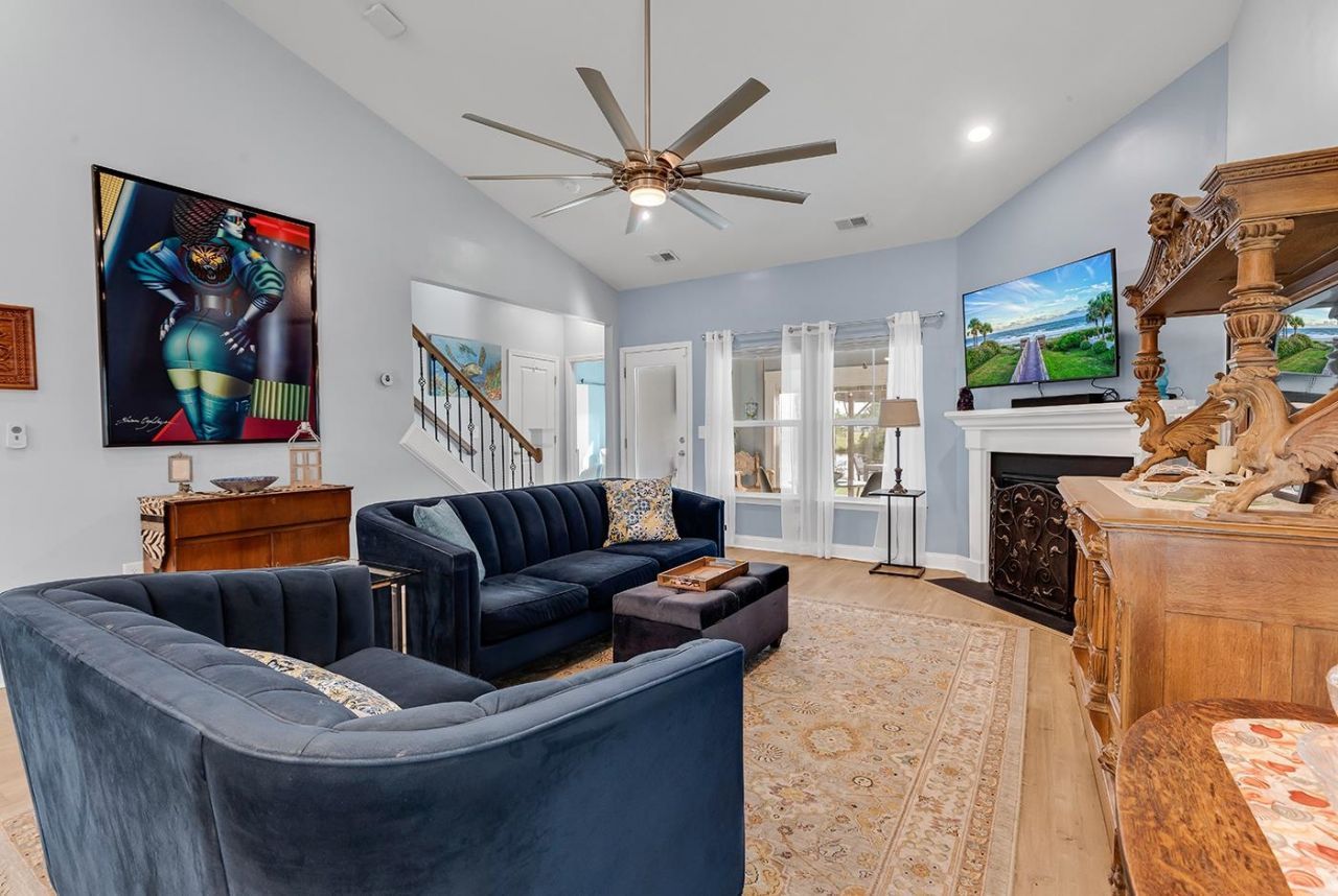 180 Sago Palm Dr.  Photo 15