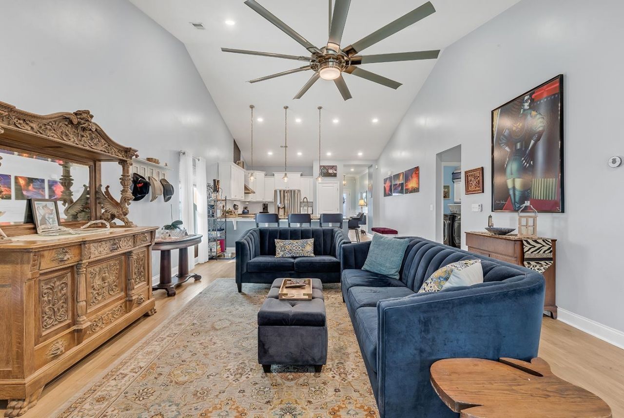 180 Sago Palm Dr.  Photo 16