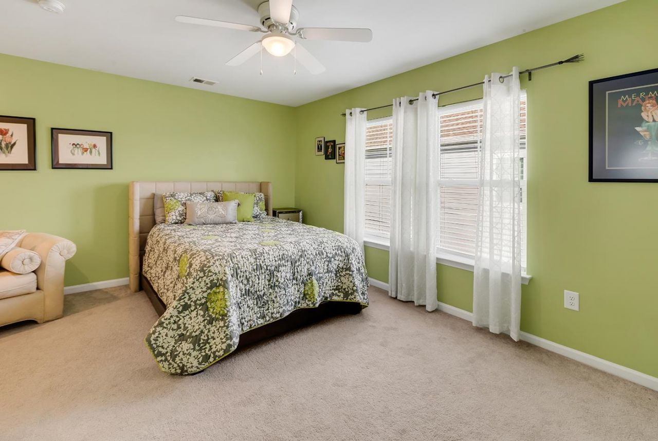 180 Sago Palm Dr.  Photo 32