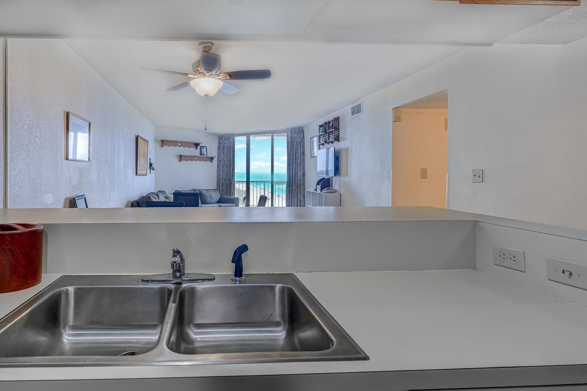 9550 Shore Dr.  Photo 16