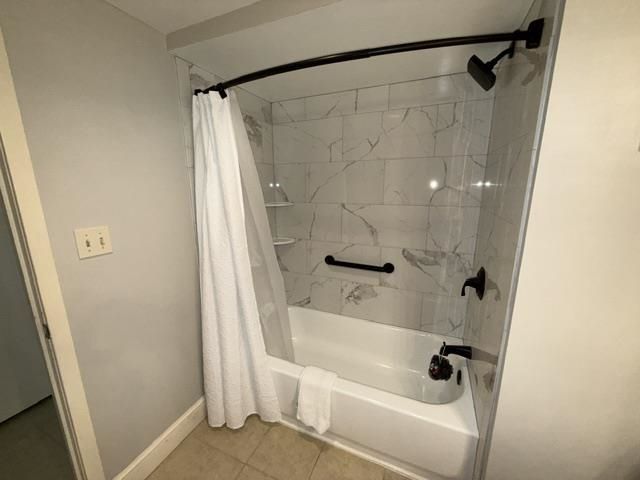 9820 Queensway Blvd.  Photo 24