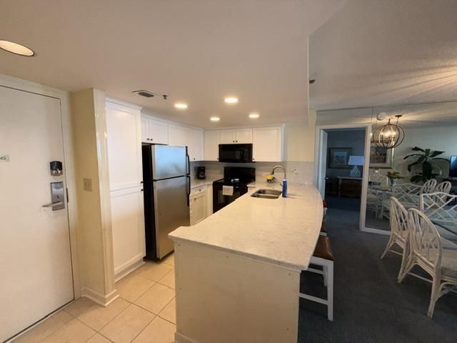 9820 Queensway Blvd.  Photo 8