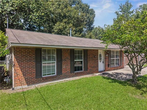 228 MARTIN Lane, Slidell, LA 70458