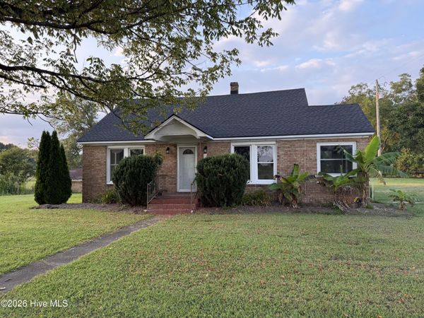 14219 Us 264 Highway E, Pinetown, NC 27865