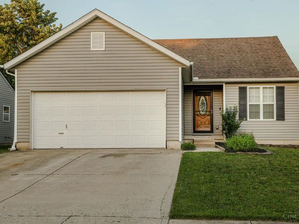 942 Pheasant Run Drive, Trenton, OH 45067