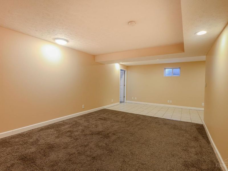 942 Pheasant Run Drive, Trenton, OH 45067 Photo 16
