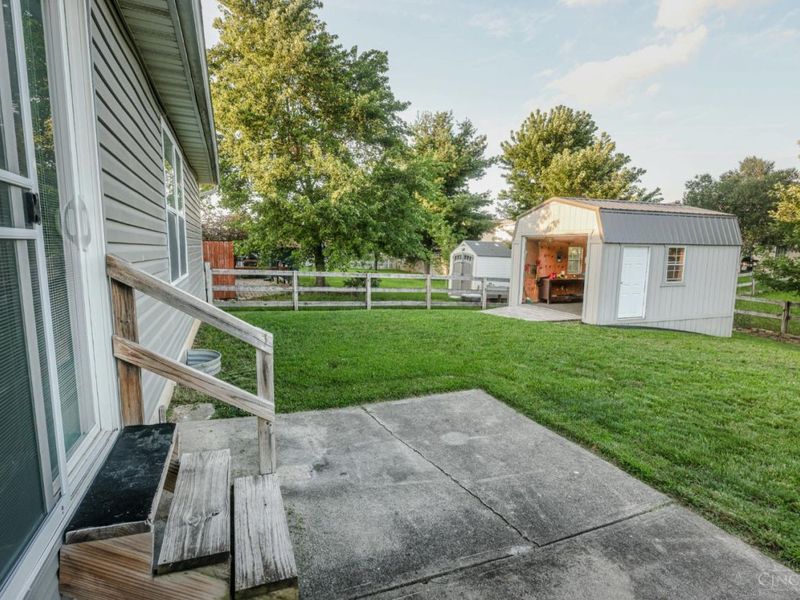 942 Pheasant Run Drive, Trenton, OH 45067 Photo 23