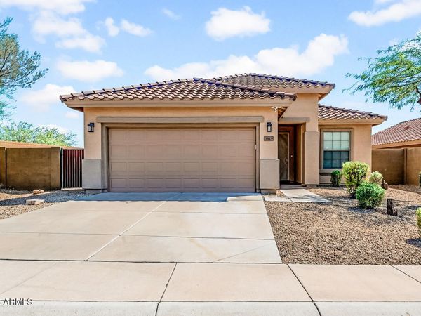 3819 W LINKS Drive, Phoenix, AZ 85086