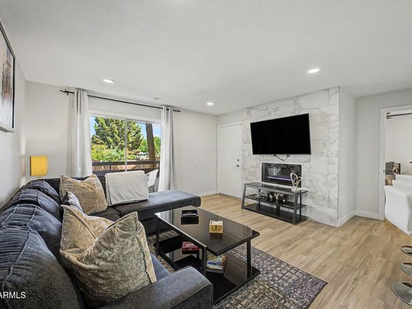 2625 E INDIAN SCHOOL Road, Unit 244, Phoenix, AZ 85016