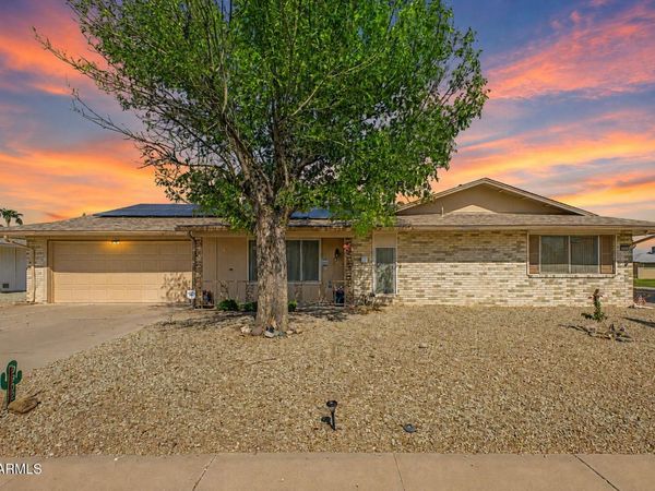 9902 W SIGNAL BUTTE Circle, Sun City, AZ 85373